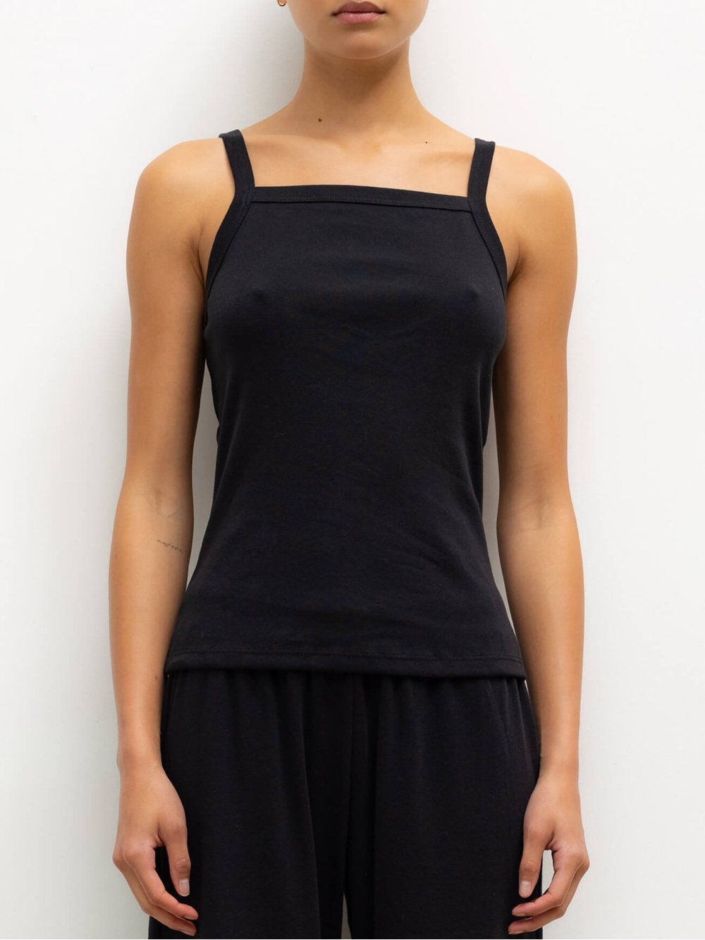 NWT LESET Nando Square Neck Tank in Black